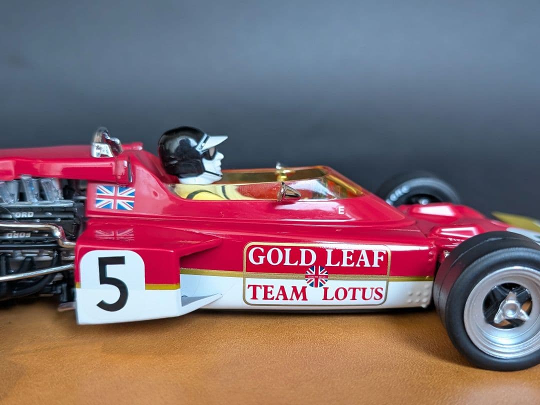 1/18 ロータス 72C 1970 イギリスGP優勝 #5 J.リント