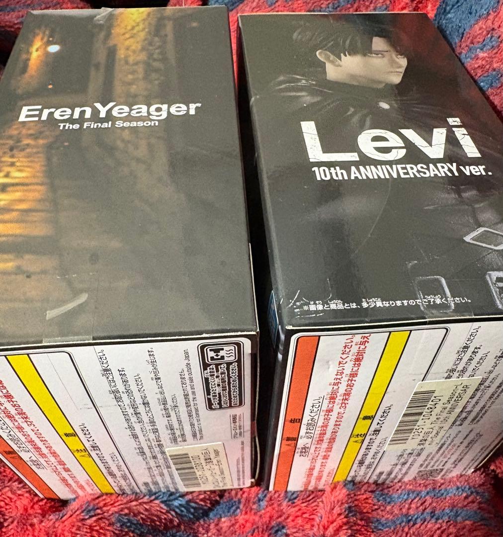 進撃の巨人 Eren Yeager & Levi フィギュア　エレン　リヴァイ
