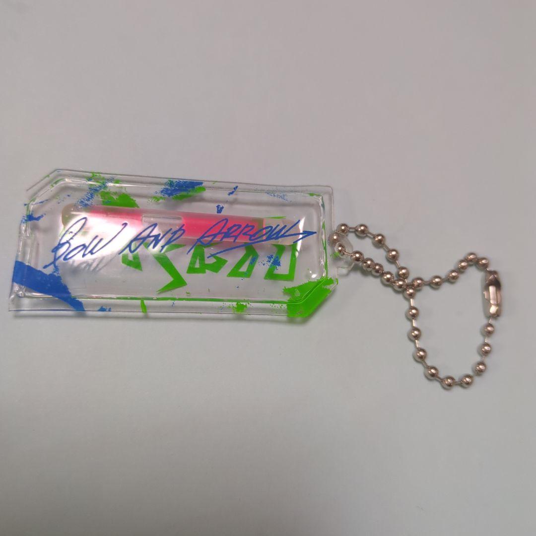 初回限定盤限定品】米津玄師 サイリウムチャーム - メルカリ