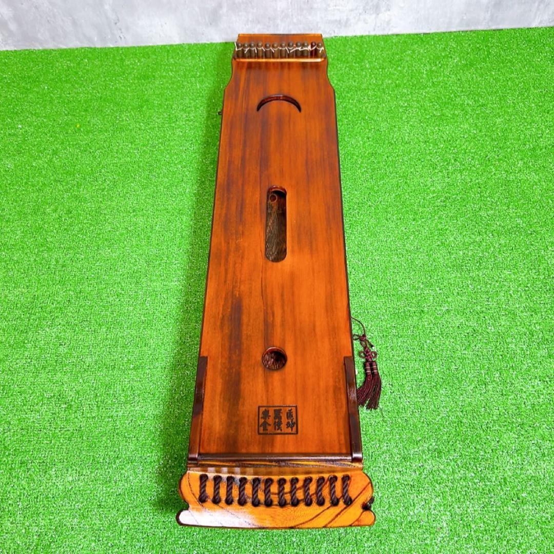 伽琴 カヤグム 和楽器 弦楽器 民族楽器 韓国 12弦 ケース付き