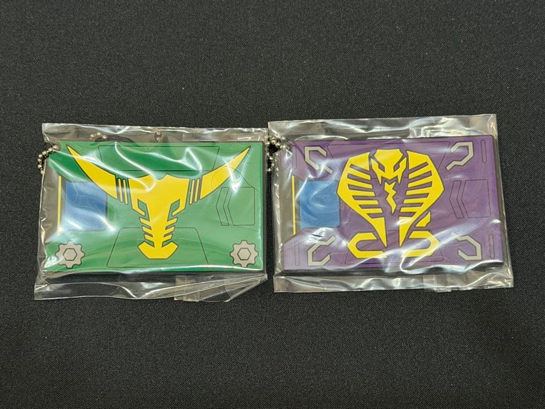 仮面ライダー龍騎 一番くじ　ゾルダ・王蛇セット