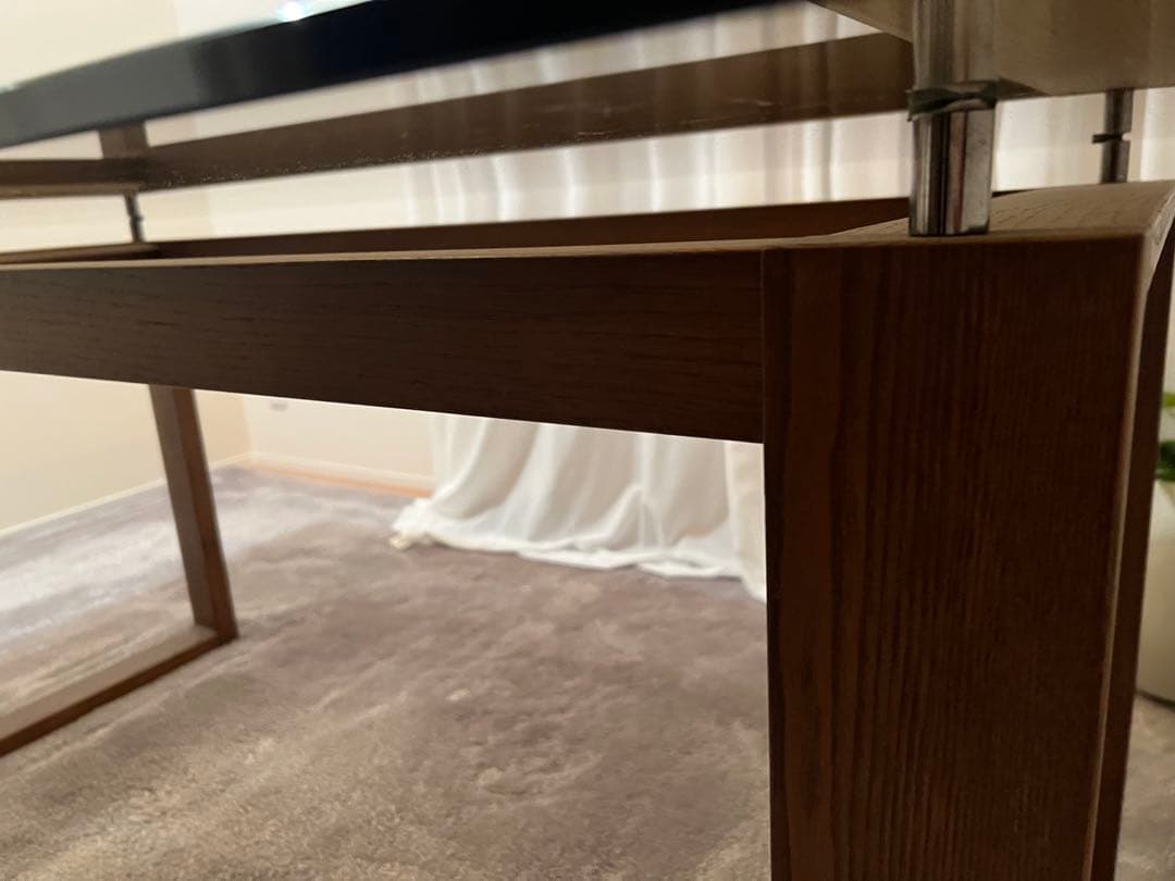 カッシーナイクスシーRIMテーブル