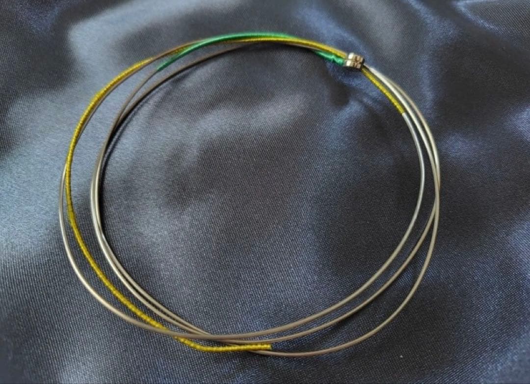 チェロ弦 VERSUM G線C線セット 未使用に近いUSED ヴァーサム