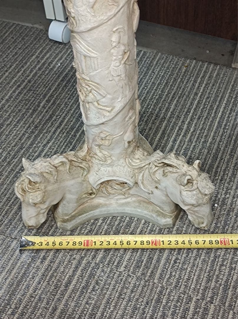 [八5790] 装飾台座　燭台　高さ約49㎝