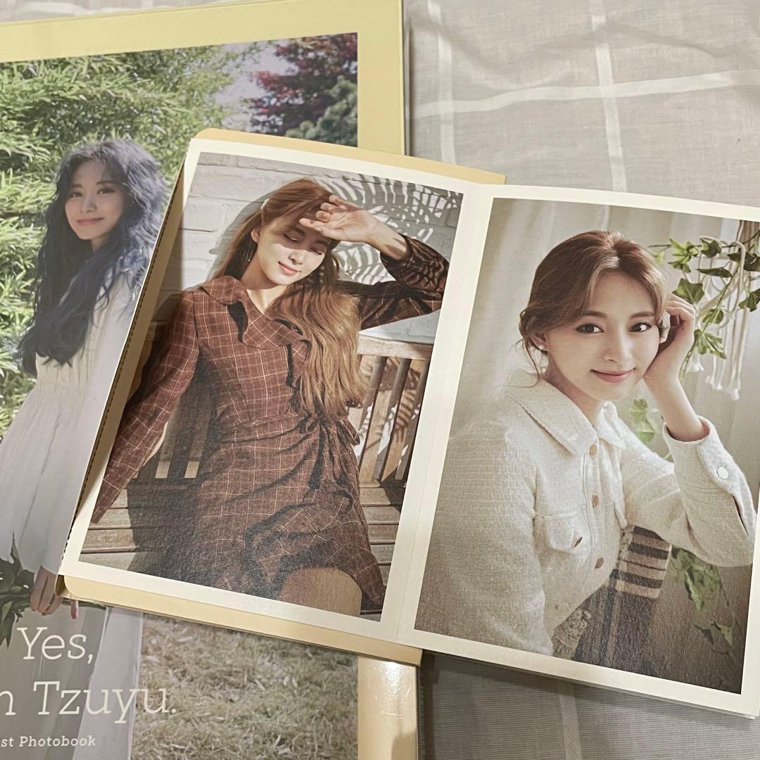 TWICE ツウィ 写真集 Yes, I am Tzuyu 1stフォトブック TWICE ツウィ