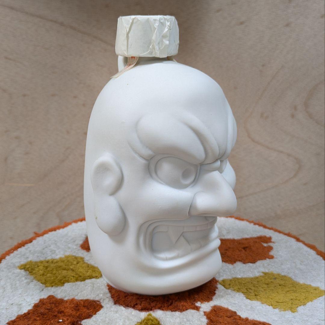 未開封／希少モデル】天照 そば焼酎 鬼面デザイン 陶器720ml 神楽酒造
