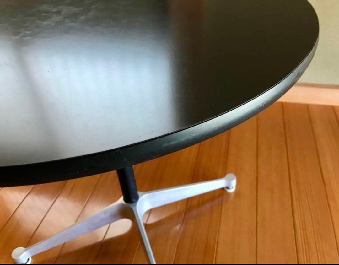 ハーマンミラー社製コントラクトベース 丸テーブル 径75x H65cm