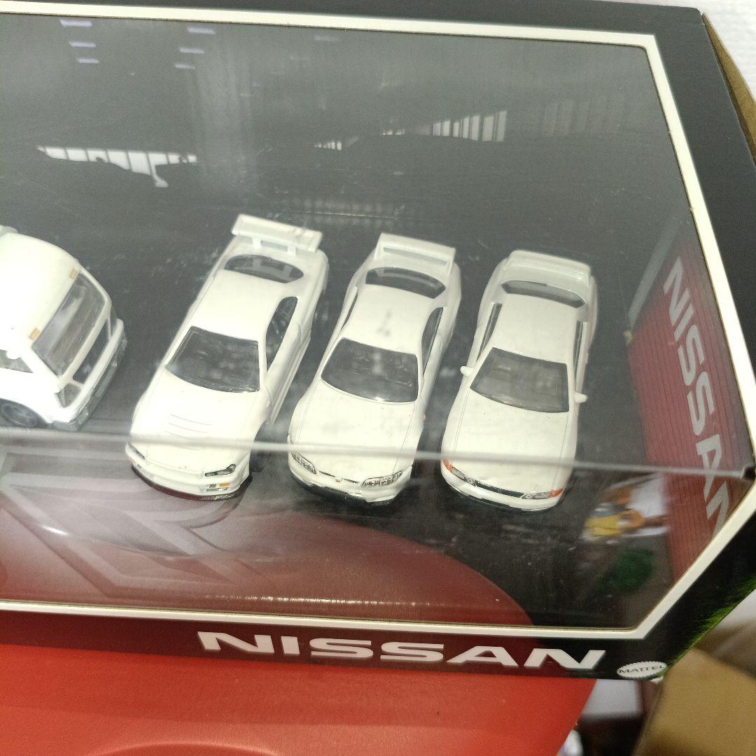 ホットウィール Skyline Generations 986F-GMH39　２