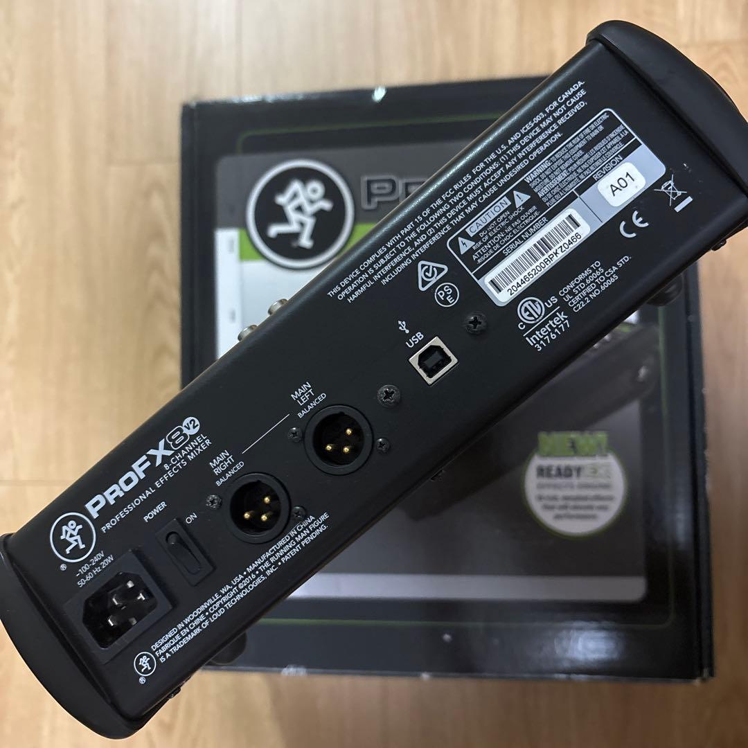 MACKIE ProFX8v2 8ch ミキサー
