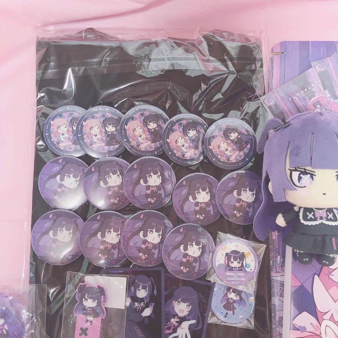 ツユアンダーメンタリティアクスタクリアファイルペンライトTシャツ