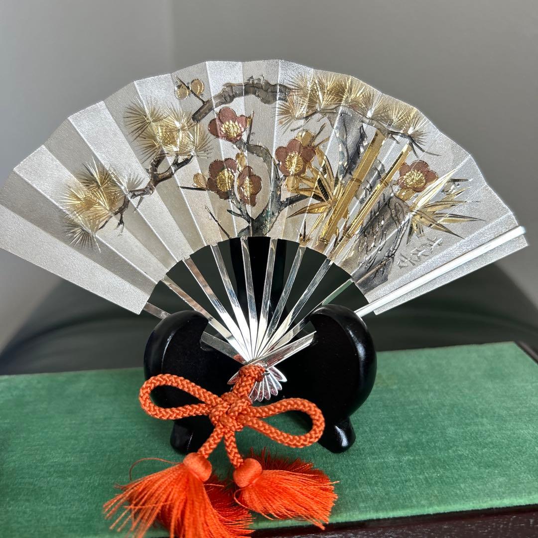 ゆうこです。 武比古作、純銀扇、松竹梅