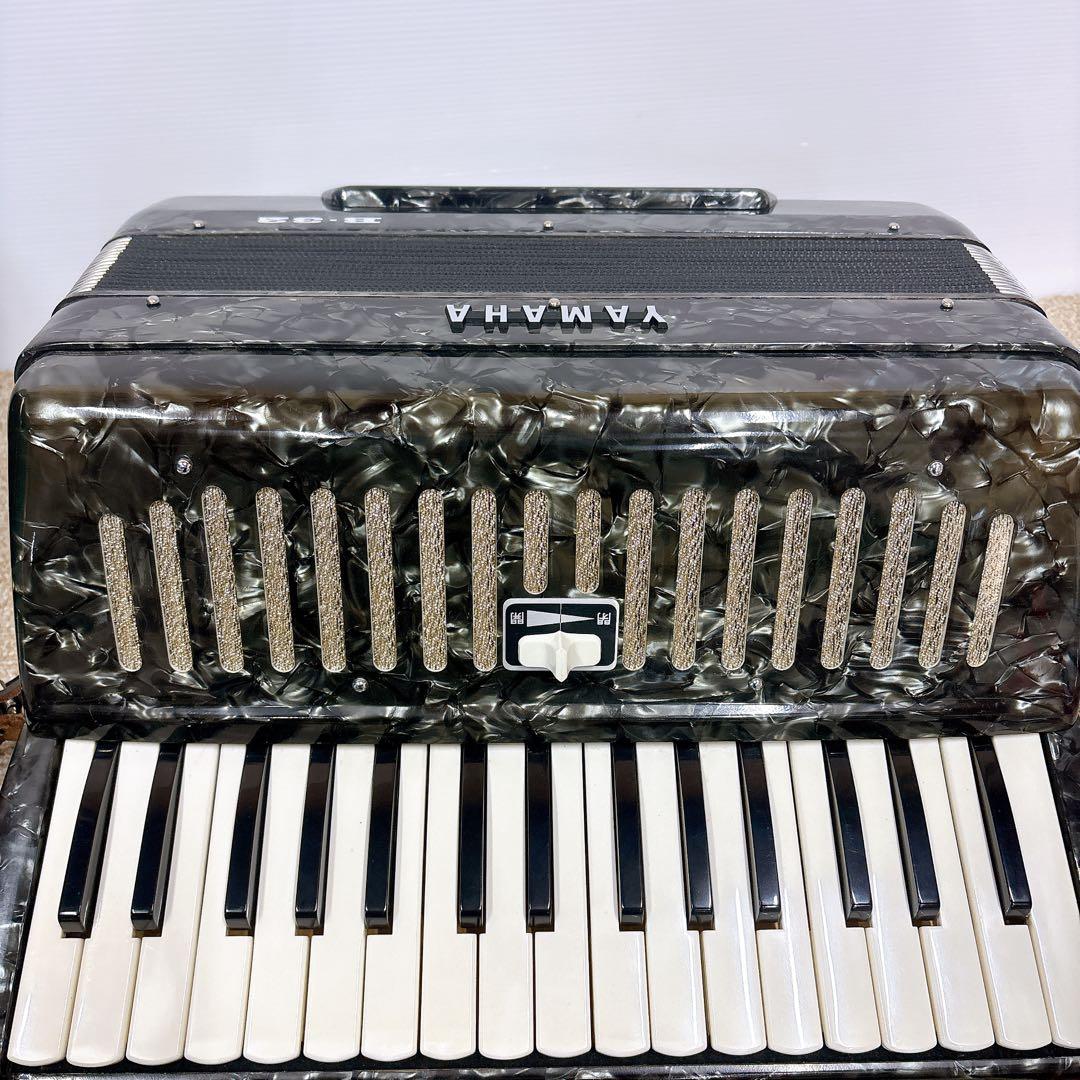 ヤマハ アコーディオン YA-32 32鍵盤 32ベース 美品 YAMAHA YA-32A