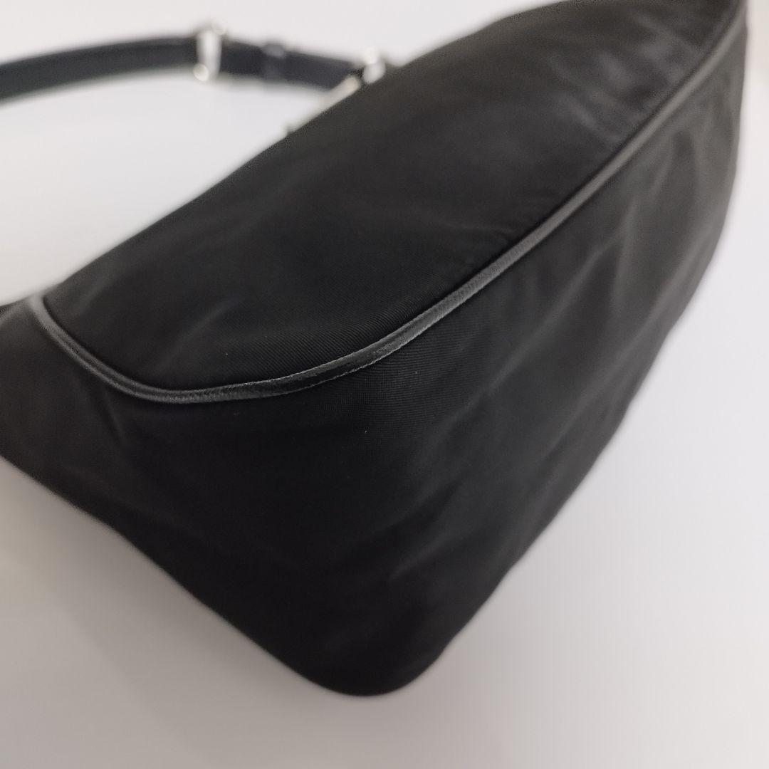 ほぼ未使用☆　プラダ　ハンドバッグ　ワンショルダーバッグ　サフィアーノレザー