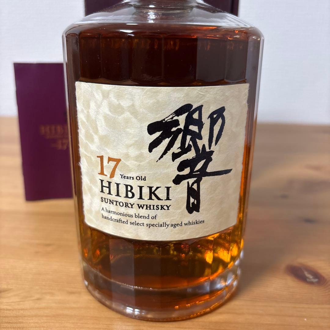 サントリーウイスキー 響17年 箱付 未開栓 終売品 ➇ - メルカリ
