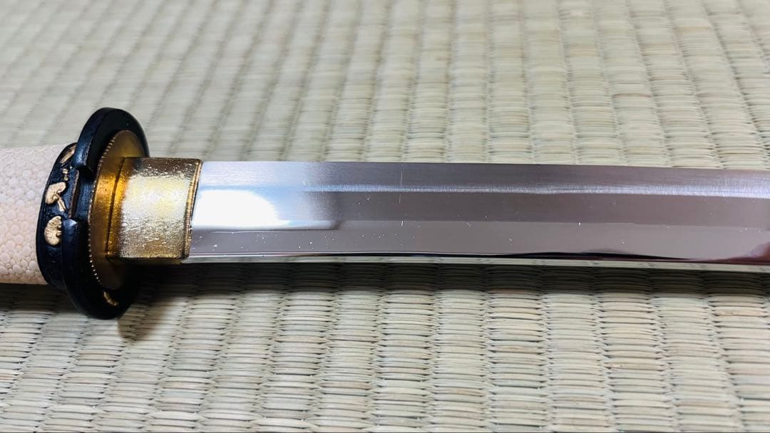 模造刀 拵え 短刀 二重刃文 御守刀 出鮫柄 儀礼刀 居合刀 251012-2