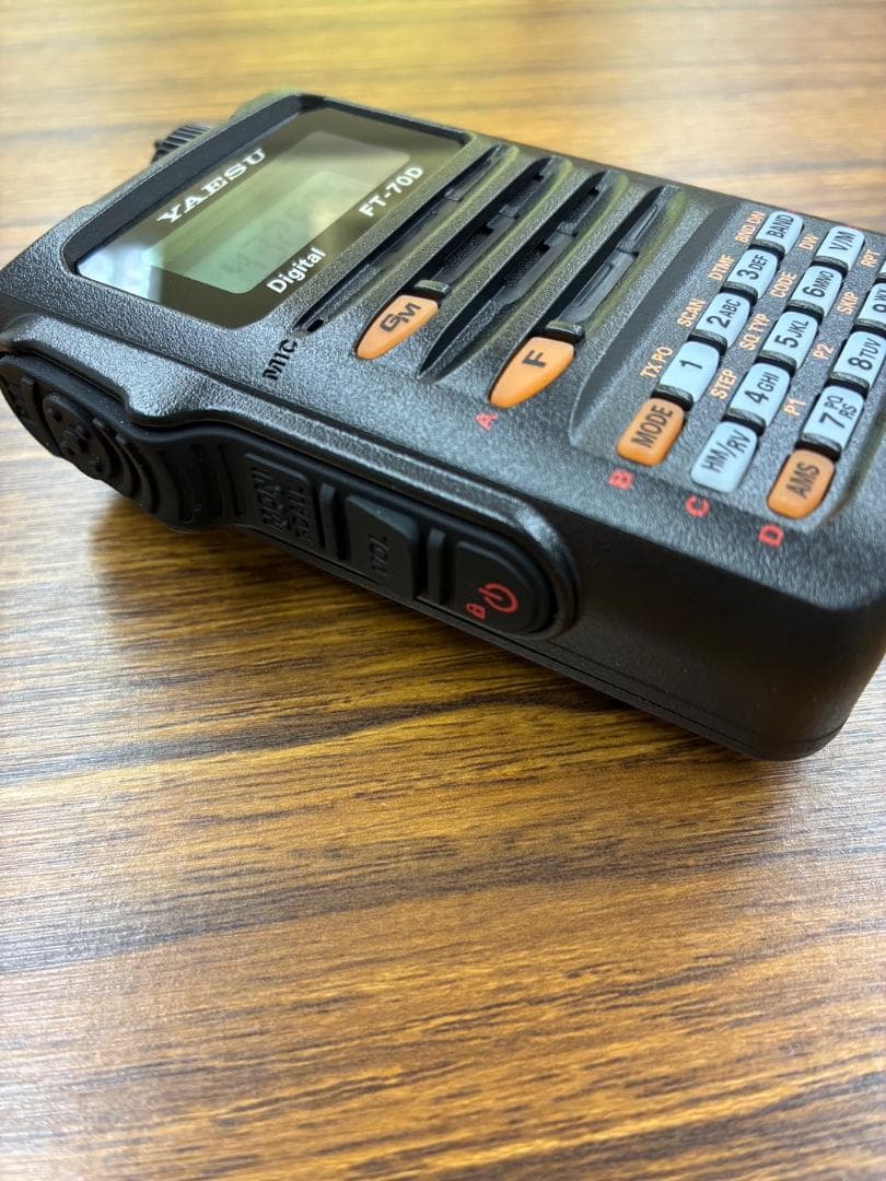 YAESU FT-70D エアーバンドスペシャル オプション品2点付き