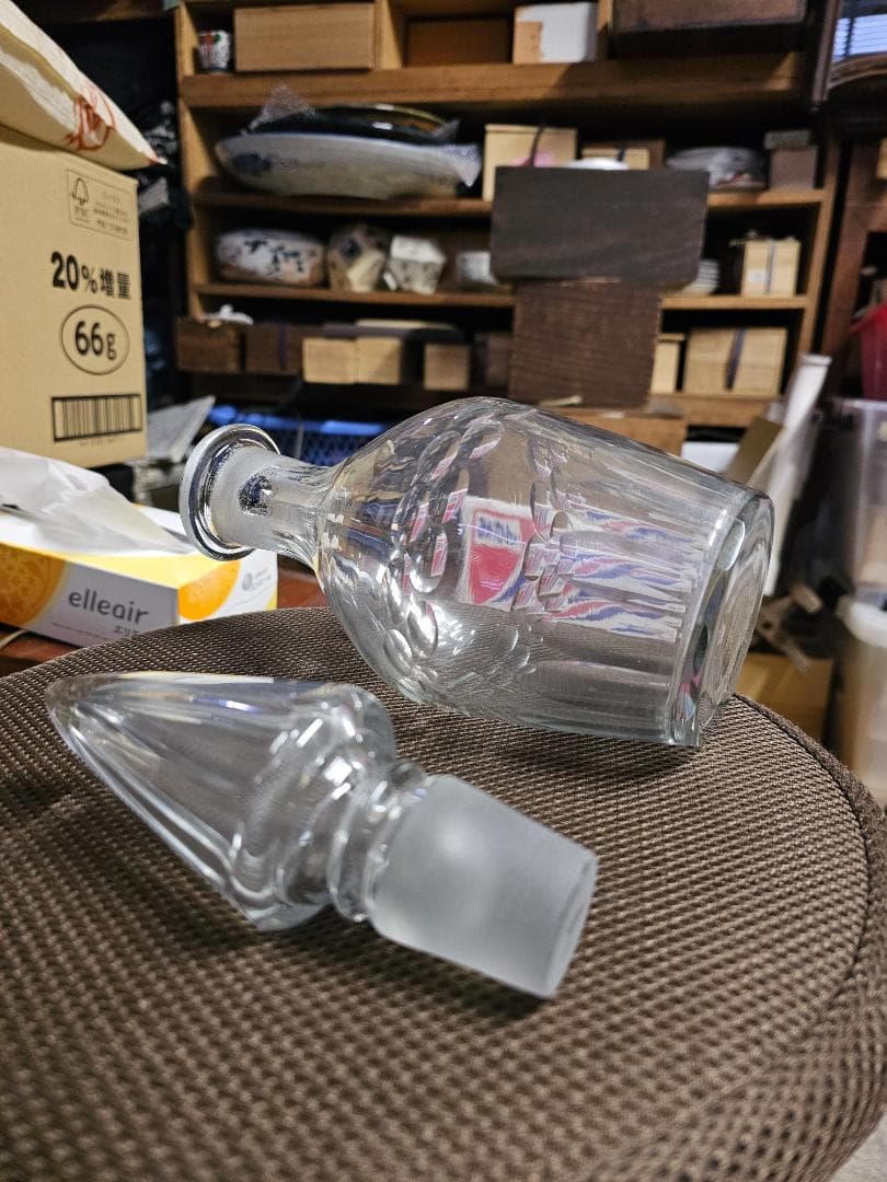 大正から戦前 ウランガラス デキャンタ カットガラス - メルカリ