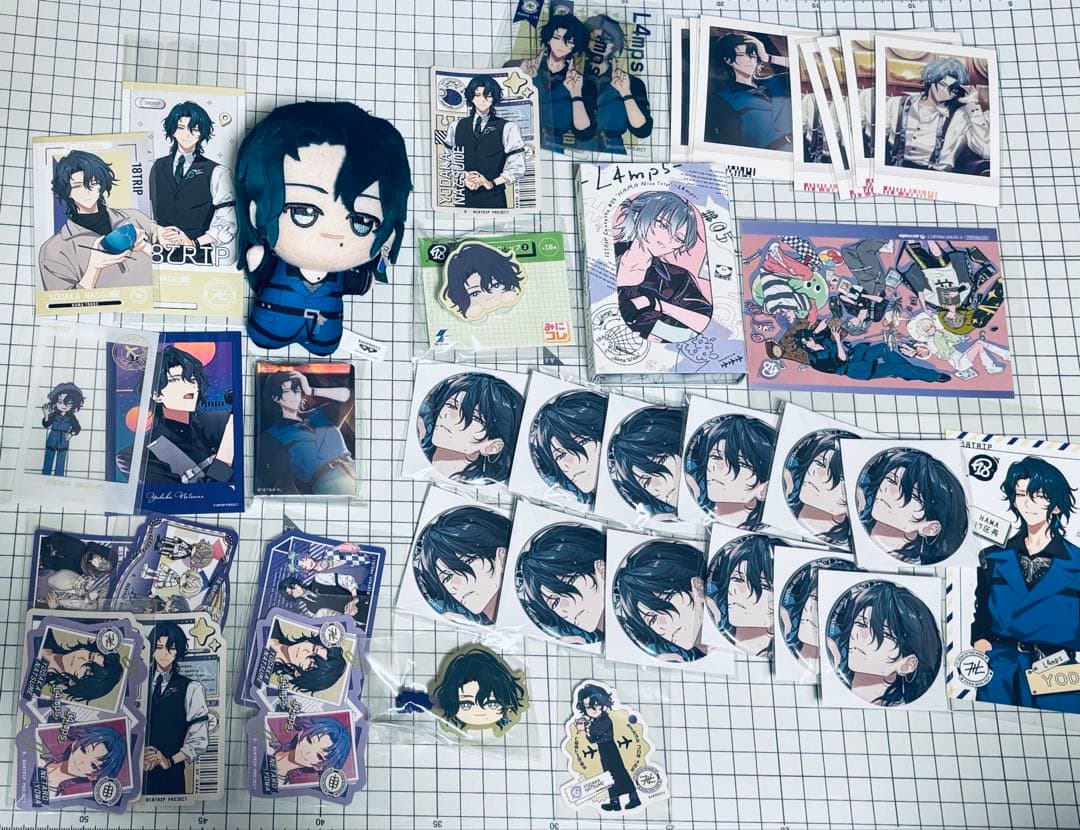 B’s-LOG エイトリ18TRIP 缶バッジ　棗夜鷹　ぬいぐるみ ぱしゃこれ 18TRIP エイトリ ビーズログ B's-LOG 缶バッジ 棗夜鷹 15点 Amazon.co