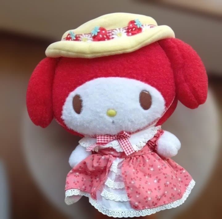 最終値下げ　マイメロディバースデー　 ぬいぐるみ （新品　タグ無し）