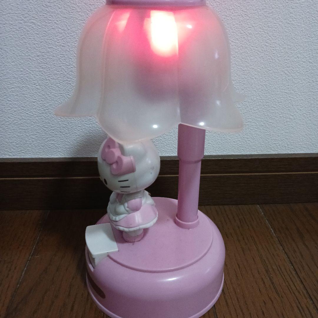 希少　レア　ハローキティ　メイドおじぎ　 ランプ ライト　ピンク　値下げ済み