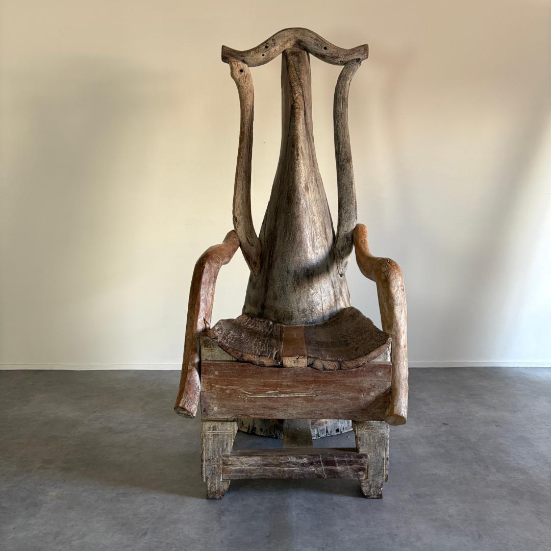 唯一無二 民族美術（Tribal Art） トライバルキングチェア