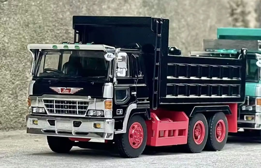 DBGT 1/64 日野 スーパードルフィン ダンプ トラック 黒 - メルカリ
