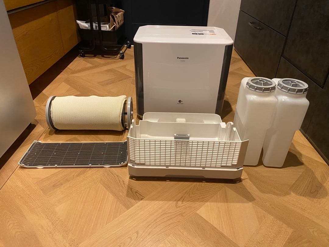 nori様専用 Panasonic 気化式加湿器 FE-KXF15-W - メルカリ