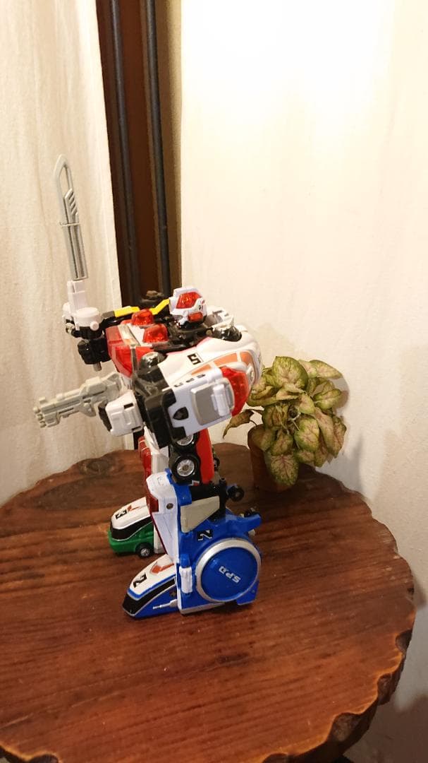 特捜合体 DXデカレンジャーロボ & ハンディーシリーズ01 デカレンジャーロボ