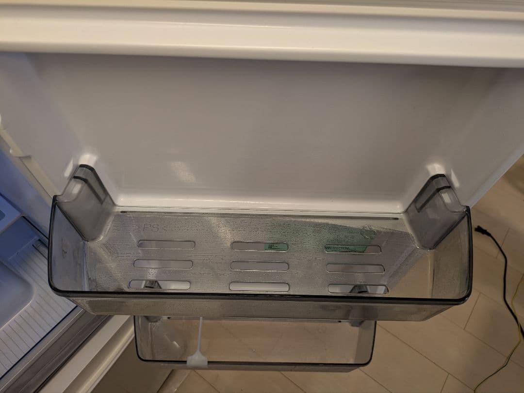 冷蔵庫 三菱 MR-P15J-W