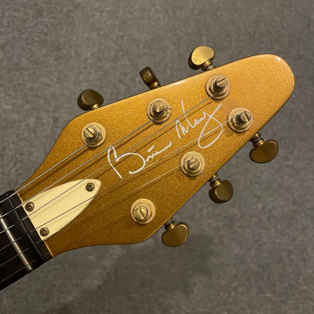 ブライアン・メイ・ギターズ ジュビリー・ゴールド・フィニッシュ 送料込