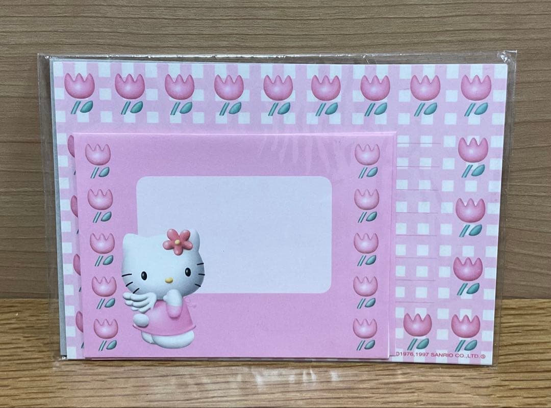 レア♡サンリオ♡キティ 海外限定 フェイス ダイカットメモ 2000年