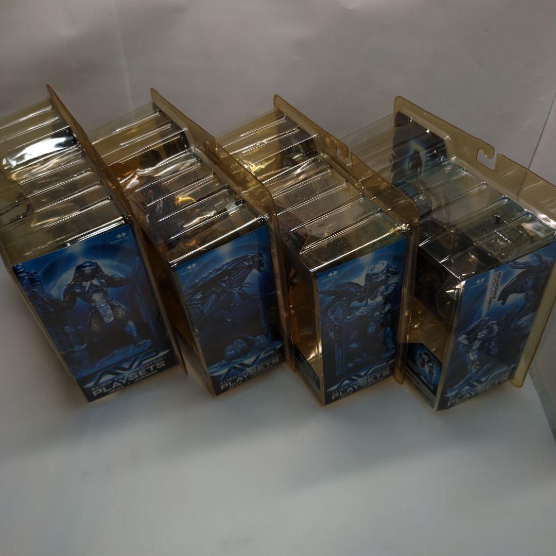 マクファーレントイズ 【AVP/ジオラマフィギュア】４種セット 未開封品