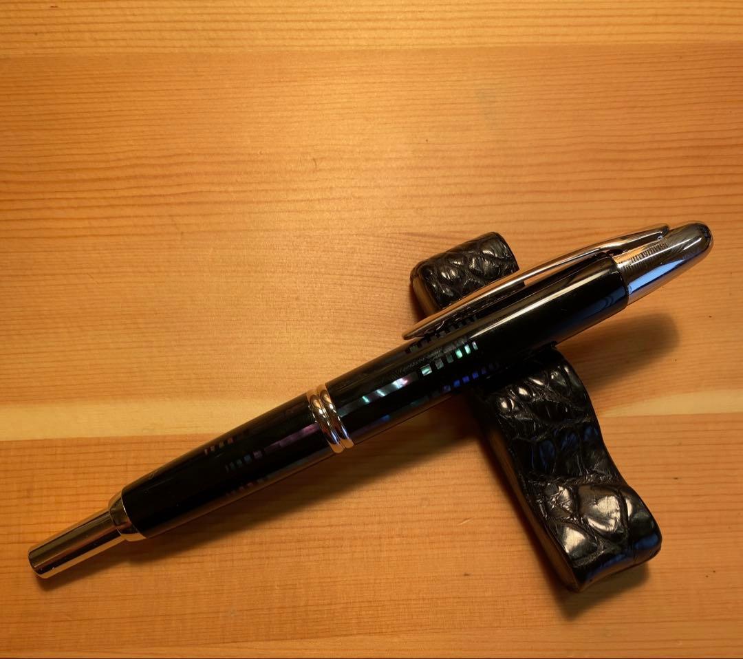 1975年製 18金 白金 全蝕刻 スターリングシルバー パイロット 万年筆 F