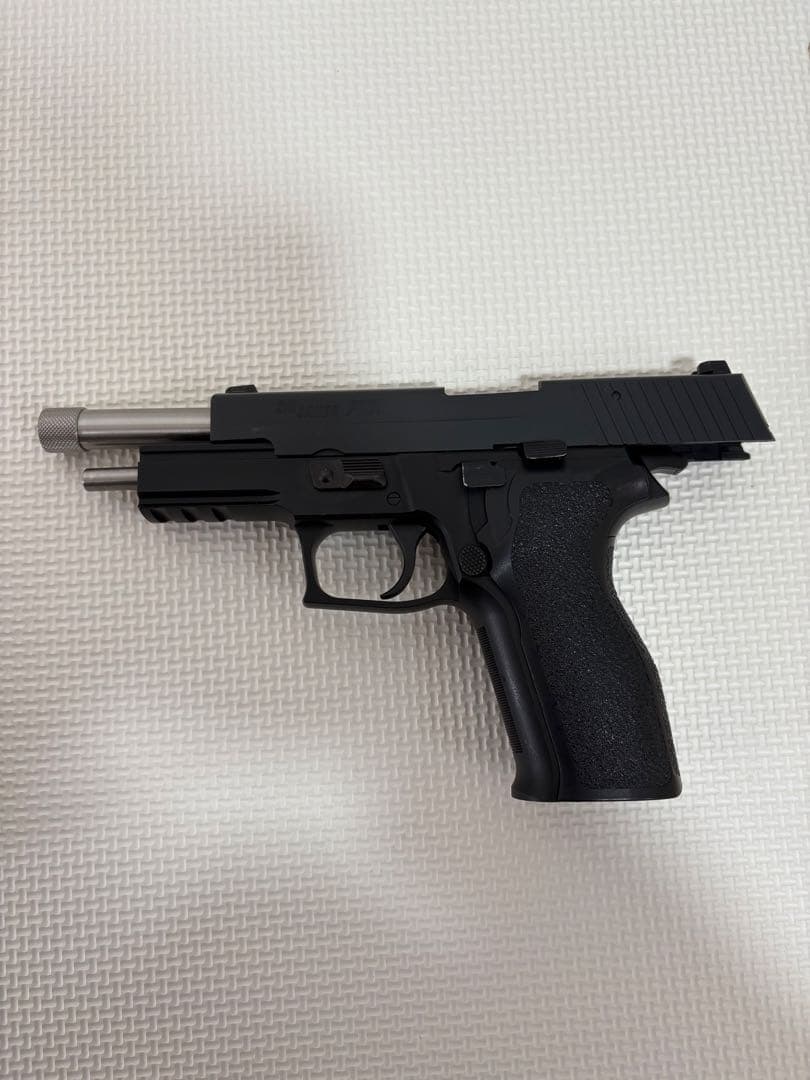 だ*ゃ様 SIG SAUER P226 E2 ガスブロ