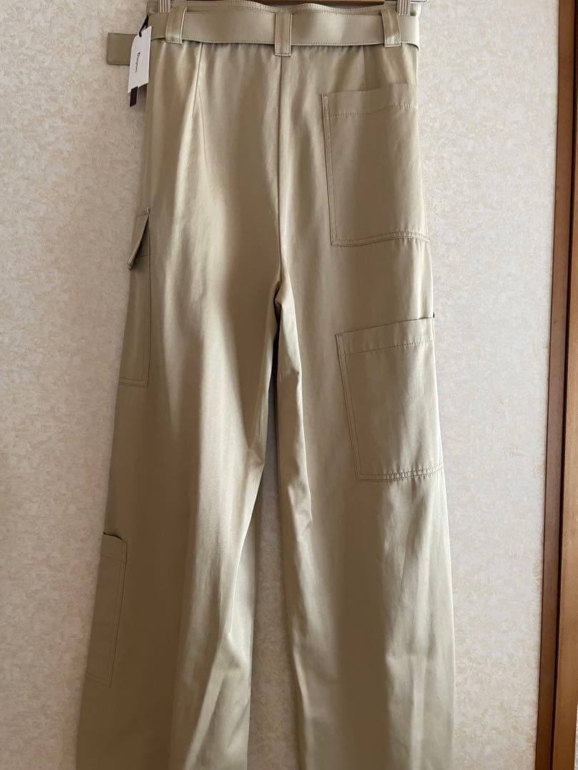 処分価格　2024グレースコンチネンタル 　アシンメトリーワークパンツ　38新品