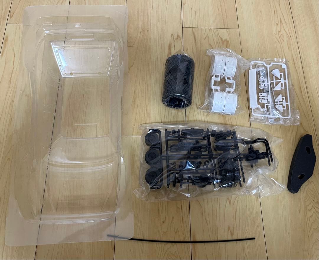 タミヤ　TT-02 ランチア　デルタ　インテグラーレ　TAMIYA