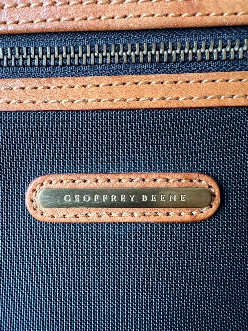 GEOFFREY BEENE ジェフリー ビーン ガーメントケース - メルカリ