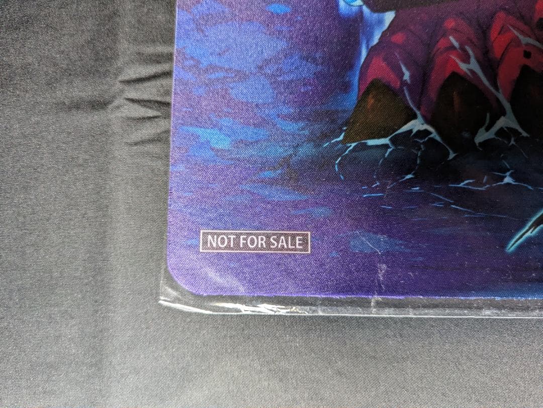 未開封 遊戯王 蛇眼の大炎魔 プレイマット 公式品 アジア 韓国