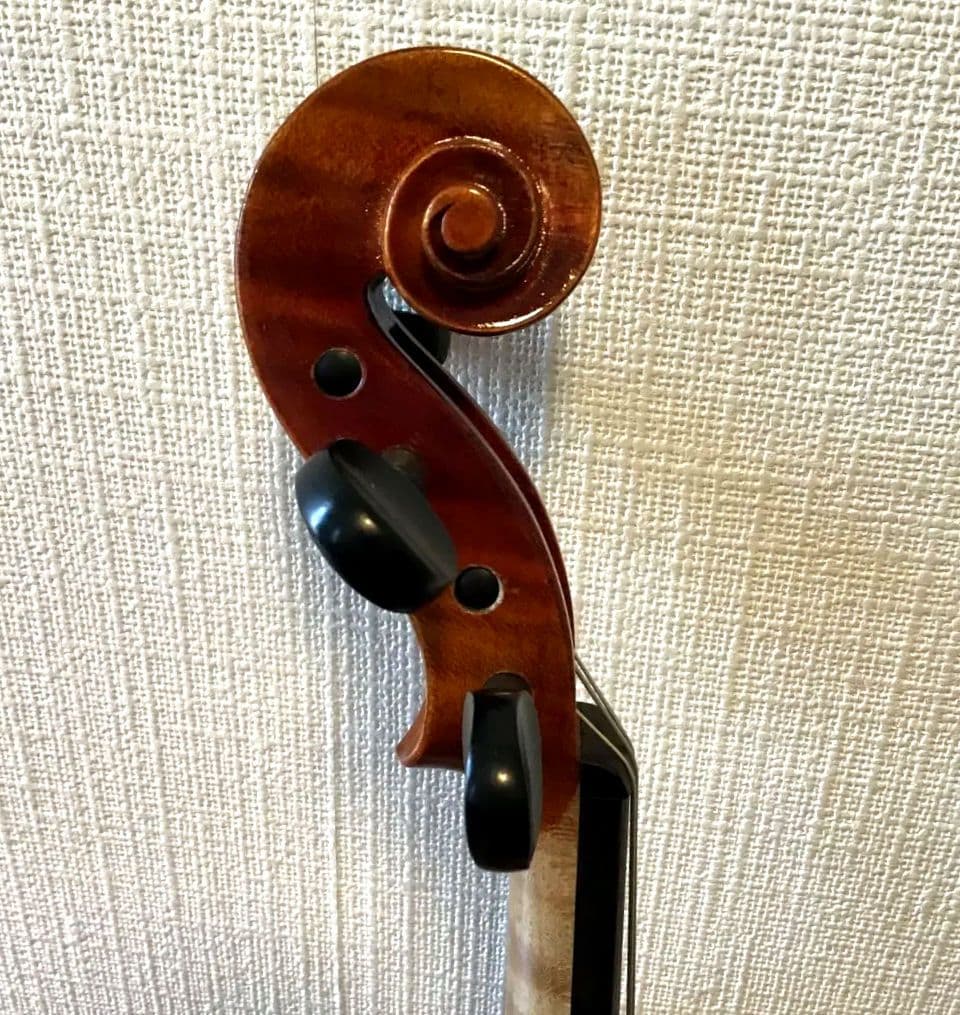 ヴァイオリン　ニコラ・ダビドフ