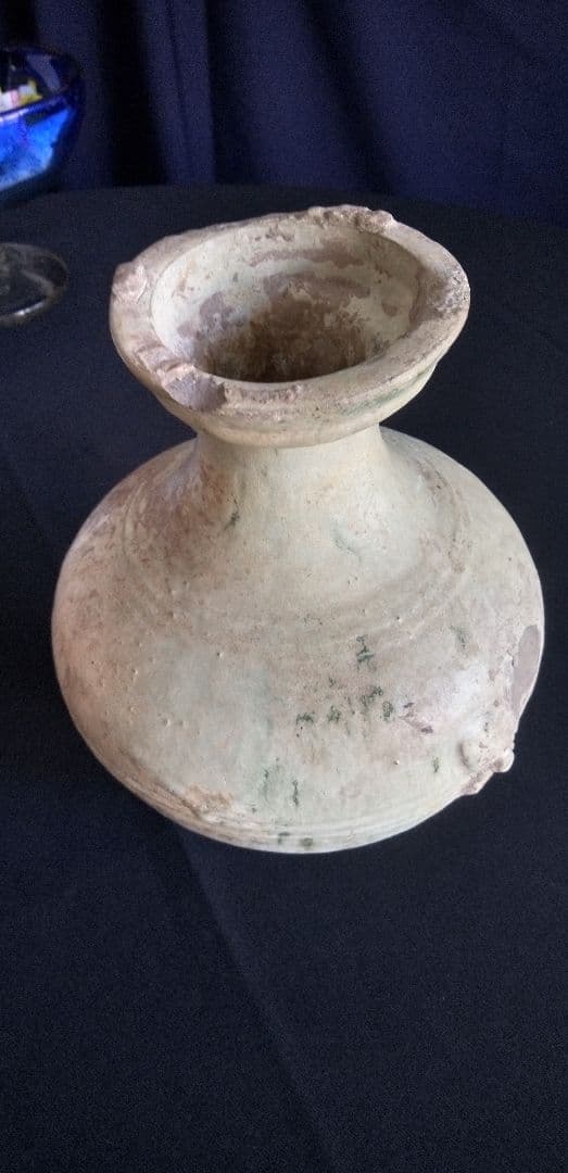 中国古陶器製瓶型 、緑釉双耳、緑釉銀化 高さ約20cm