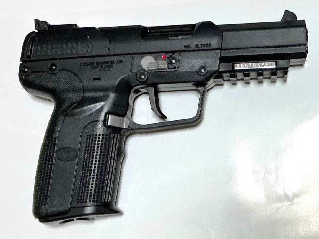 Five-seven ver.2 真鍮ピストン仕様 CO2ガスブローバック