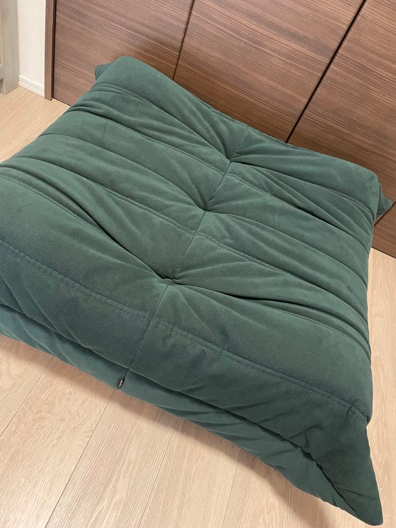 ligne roset リーンロゼ　ロゼトーゴ　オットマン