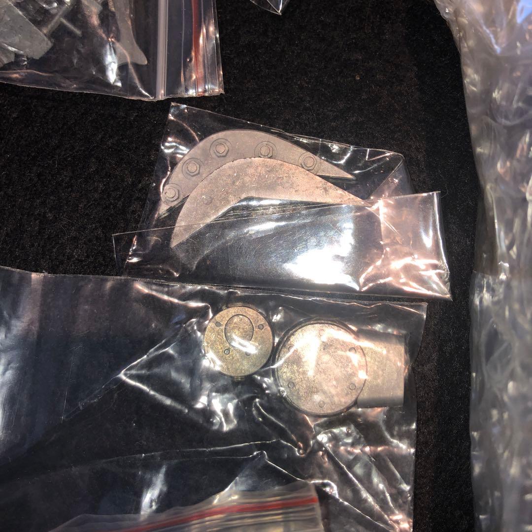 タミヤ1/16タイガー1型戦車用メタル転輪、その他メタルパーツ