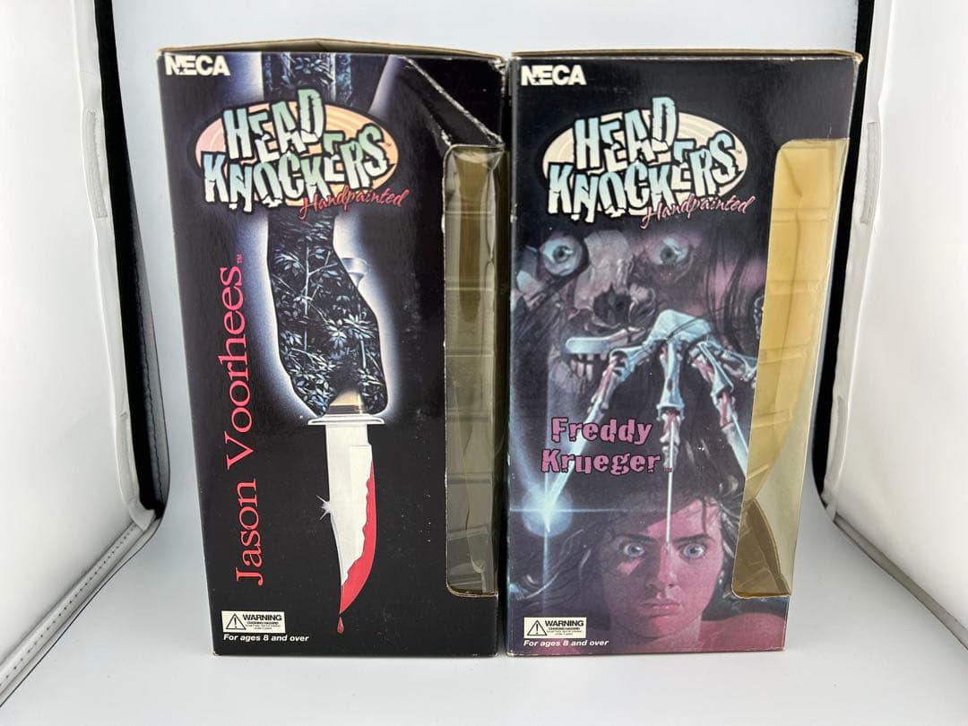 NECA フレディ　ジェイソン　フィギュア（首振り）