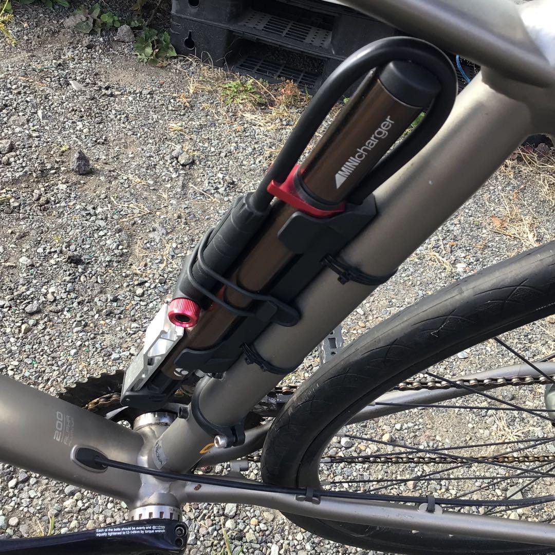 ブラック クロスバイク アルミフレーム トヒロトトロさん専用