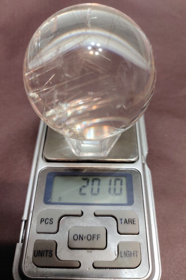 ゴールデンルチル入り水晶球 直径52mm ゴールデンルチル入り水晶球