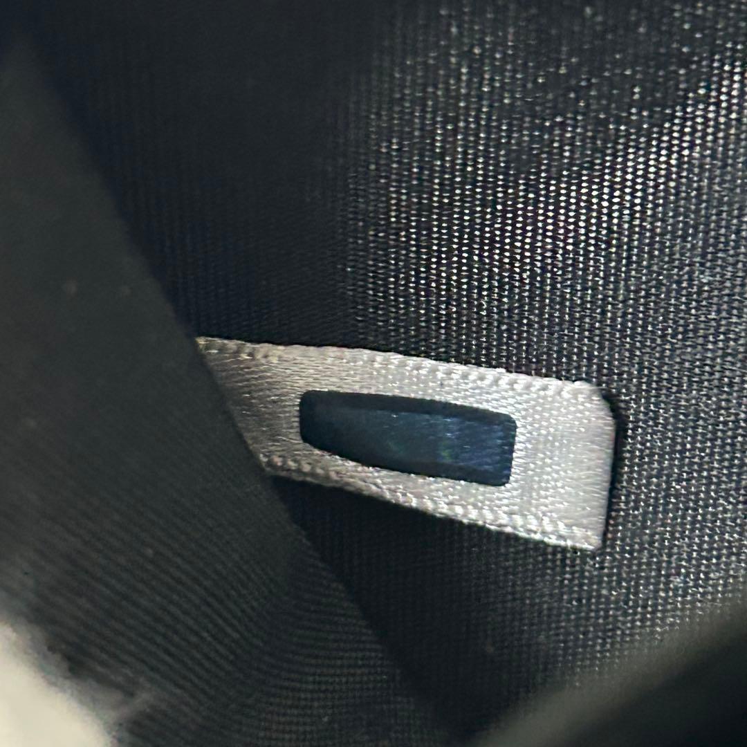 【美品✨スタッズ/コンパクトウォレット】ジミーチュウ　折り財布　レザー　ブラック