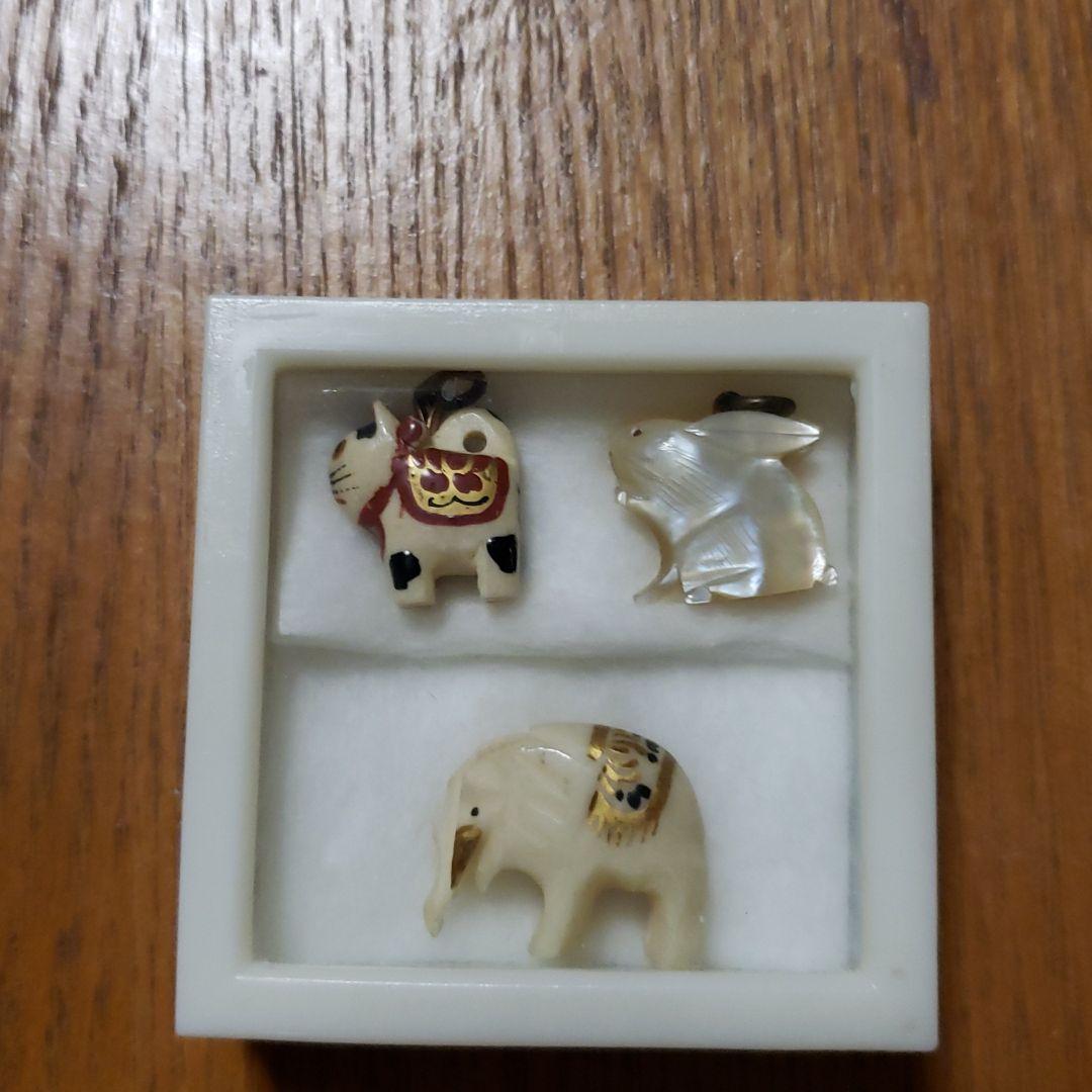 遺品整理◇骨董収集家だった祖父の大切なコレクションのお宝の壺、壷