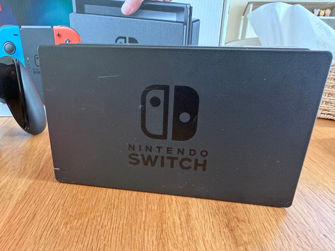 Nintendo Switch 本体 ネオンブルー/レッド（2017年製）