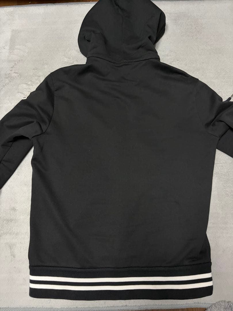 nsx　　　　モンクレール ジップアップ　パーカー　　黒　L